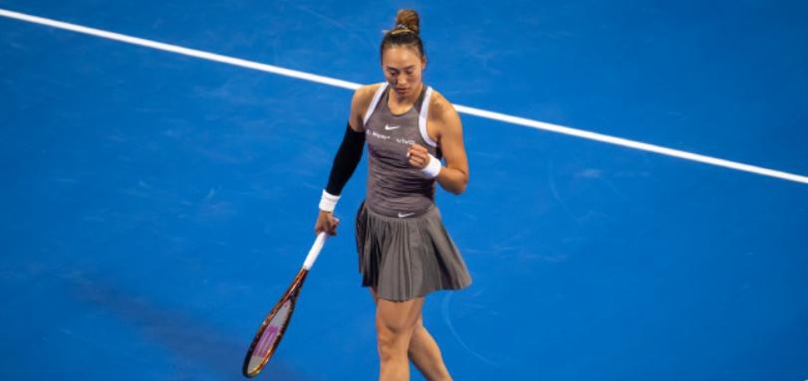 九游游戏盒下载 阿扎伦卡连续十五场比赛得分超过重返赛场，热火不断突破！