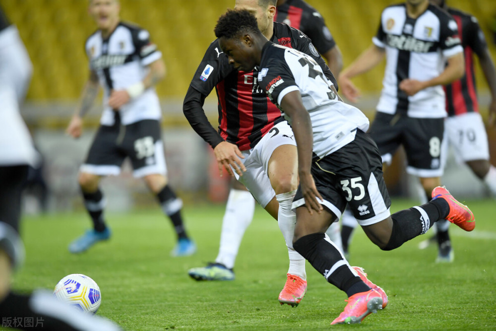 九游游戏盒下载包含风云突变！上海久事今晚主帅复盘，足总杯版图或重绘，底气十足，纪律约束更严格的词条